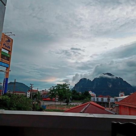 Inthavong Hotel/Guest House Vang Vieng Exterior foto